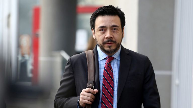 Emiliano Arias declara en Fiscalía Nacional por cargos en su contra: “Estoy tranquilo”